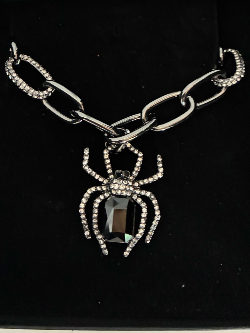 Betsey Johnson Black & Silver Spider Pendant Necklace